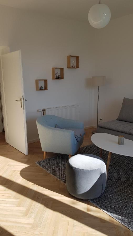 Blick Ueber Krems Mit Gartenpavillon Экстерьер фото